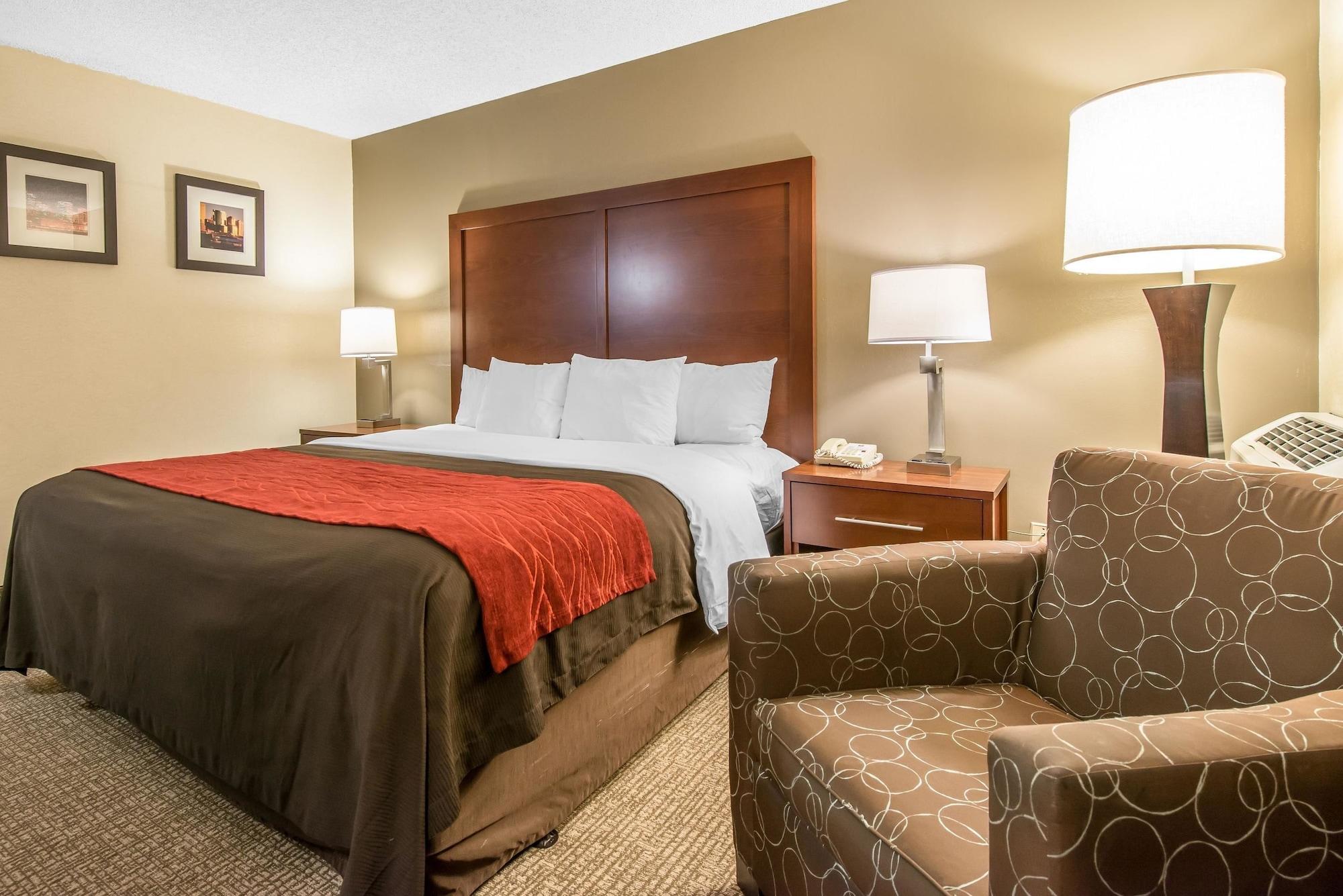 Comfort Inn & Suites Denver Northfield Exterior foto